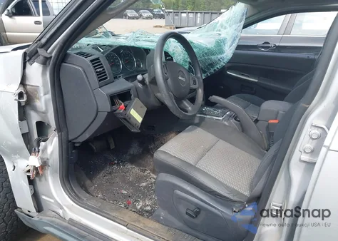 2008 Jeep Grand Cherokee Laredo z USA, uszkodzony, nr VIN 1J8GR48K88C201441